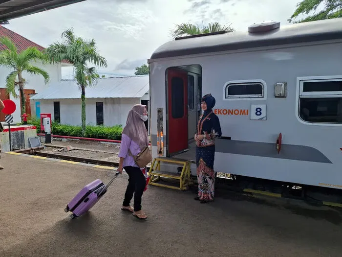 KAI Divre III Palembang Siapkan 17.980 Kursi untuk Libur Paskah