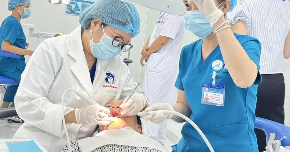 Peraturan Ketat Baru untuk Klinik Gigi di Ho Chi Minh Demi Keamanan Pasien