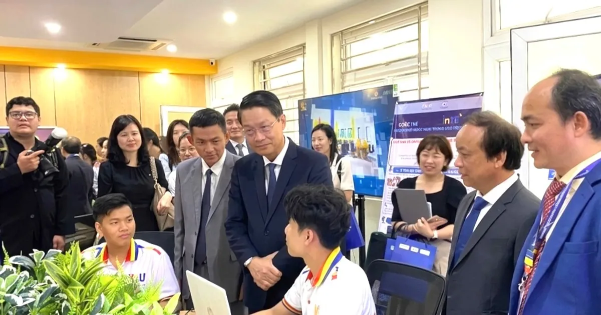 Da Nang Kembangkan Ekosistem Fintech untuk Masa Depan Keuangan