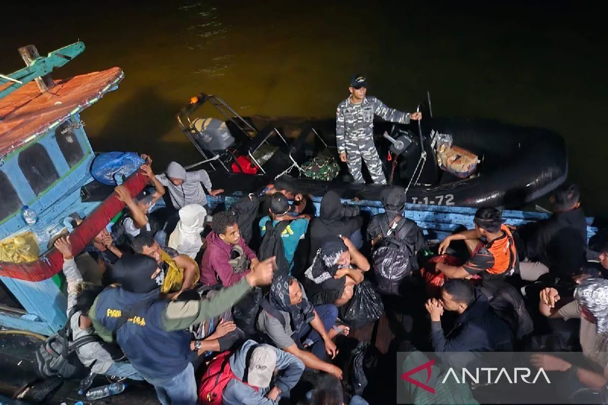 Desa Sebagai Garda Terdepan Melawan Migrasi Ilegal