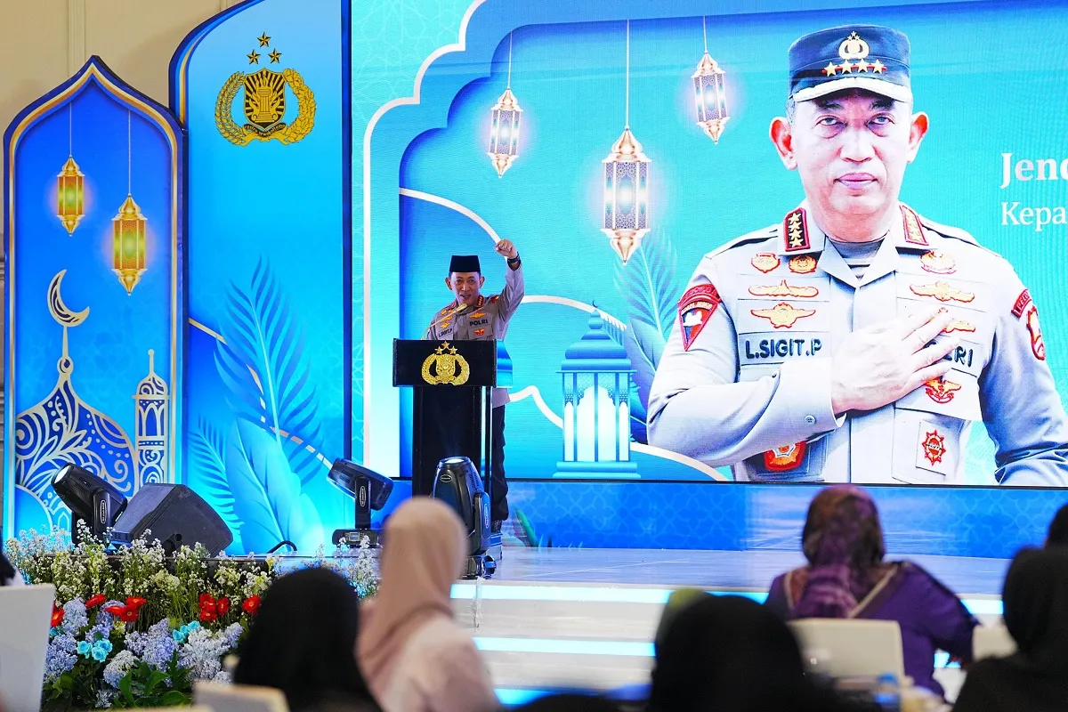 Kapolri Ajak Buruh Jaga Kamtibmas dan Persatuan