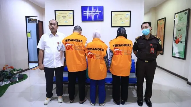 Tiga Tersangka Kasus Penipuan Perbankan di BPR Panca Dana Depok Dikenakan Sanksi