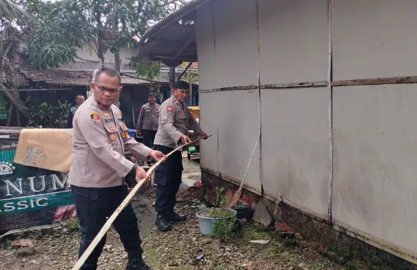 Polres Cirebon Kota Renovasi Rumah Lansia untuk Tingkatkan Kualitas Hidup