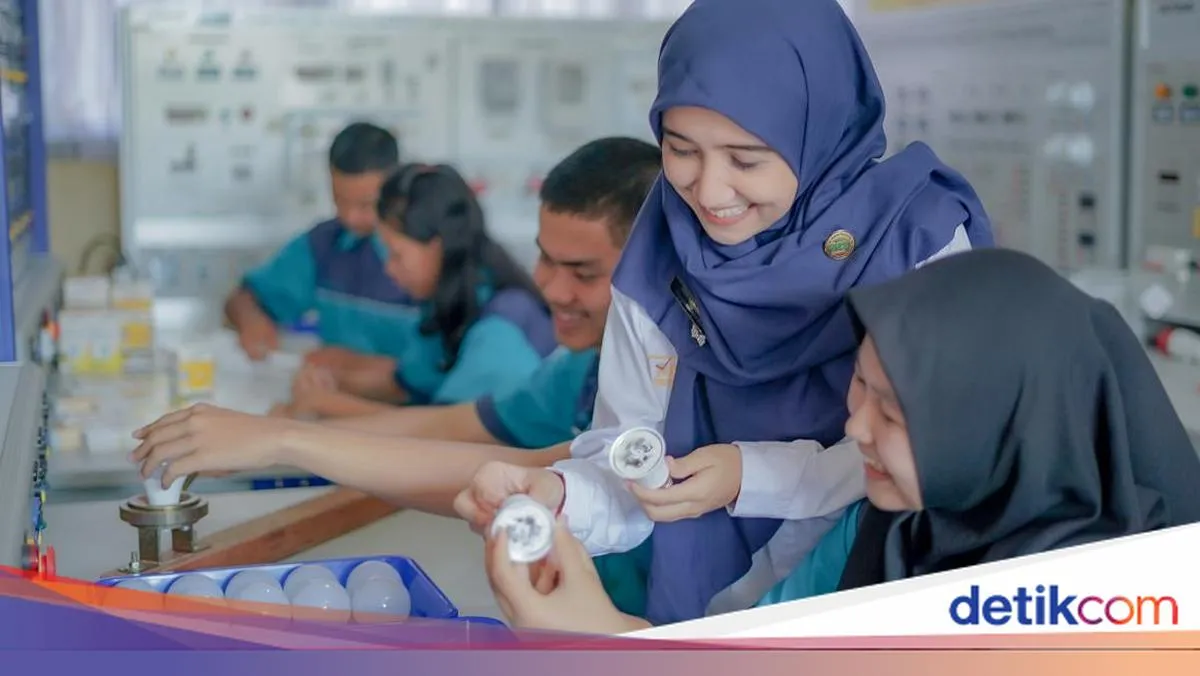 Kemnaker Gelar Pelatihan Vokasi untuk 70.000 Lulusan SMA/SMK
