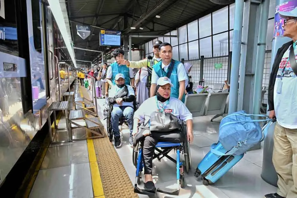 Kemenhub Fasilitasi 303 Anak dan Difabel Mudik Gratis dengan Kereta Api