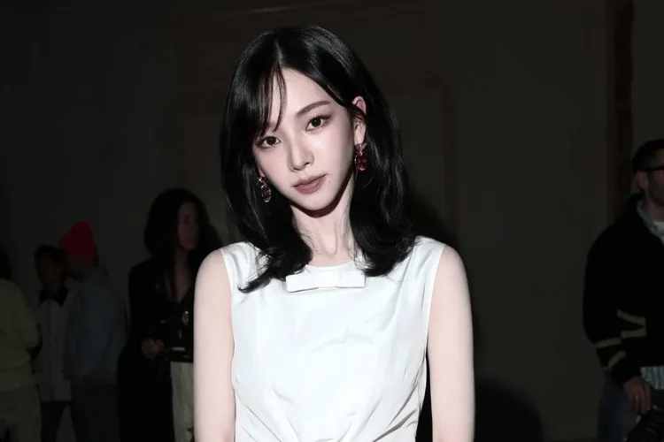 Gaya Fashion Selebritas di Prada Fall/Winter 2026 di Milan