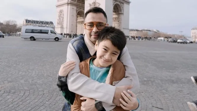 Raffi Ahmad Tampilkan Parenting Progresif dengan Mengedukasi Rafathar atas Kesalahan Finansial