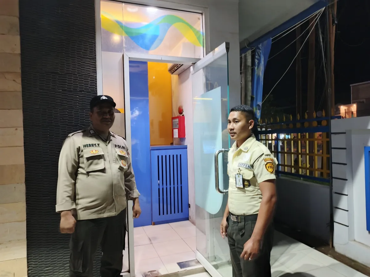 Polsek Sangatta Utara Lakukan Patroli Malam untuk Amankan Area ATM