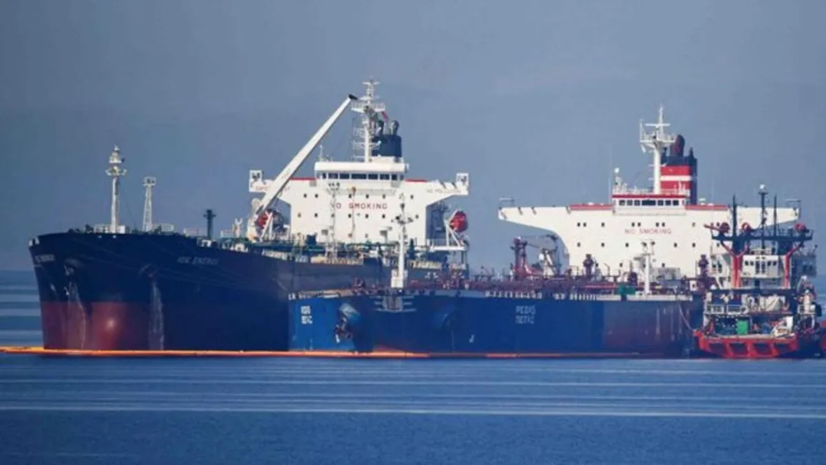 Ketegangan Selat Hormuz Picu Lonjakan Harga Minyak Dunia