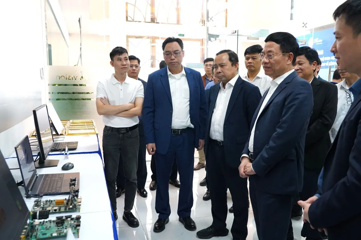 Transformasi Operasional Kunci Pertumbuhan Ekonomi Berbasis Teknologi di Vietnam