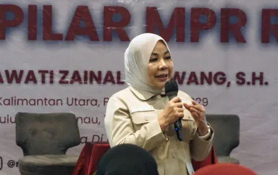 Sosialisasi Empat Pilar MPR RI oleh Hj. Rahmawati di Tanjung Selor