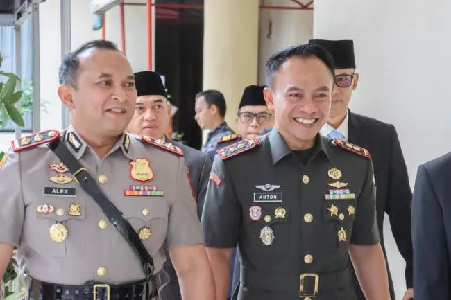 Kapolres Lumajang Dukung Pelantikan Anggota DPRD PAW dari Partai Gerindra