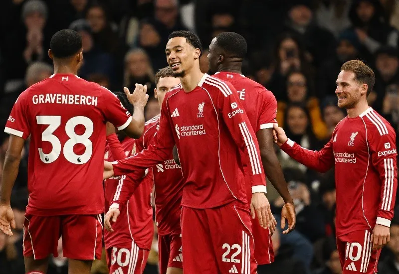 Liverpool Hadapi West Ham dalam Usaha Kejar Empat Besar