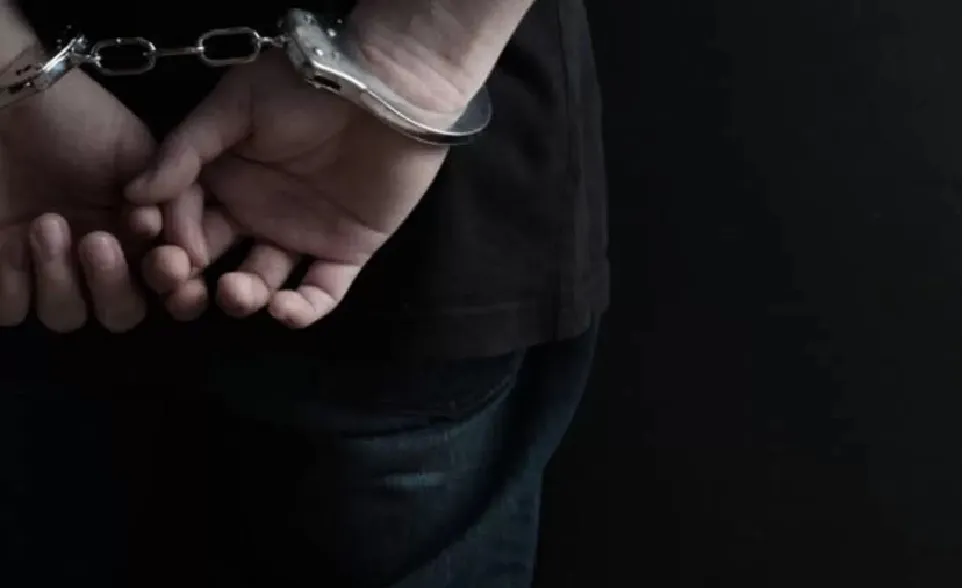 Sepasang Kekasih Ditangkap Polsek Kelay Usai Sembunyikan Sabu di Tangki Bensin