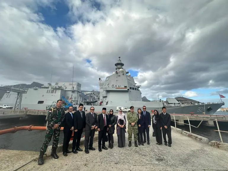 KRI Prabu Siliwangi Kunjungi Cape Town setelah 30 Tahun