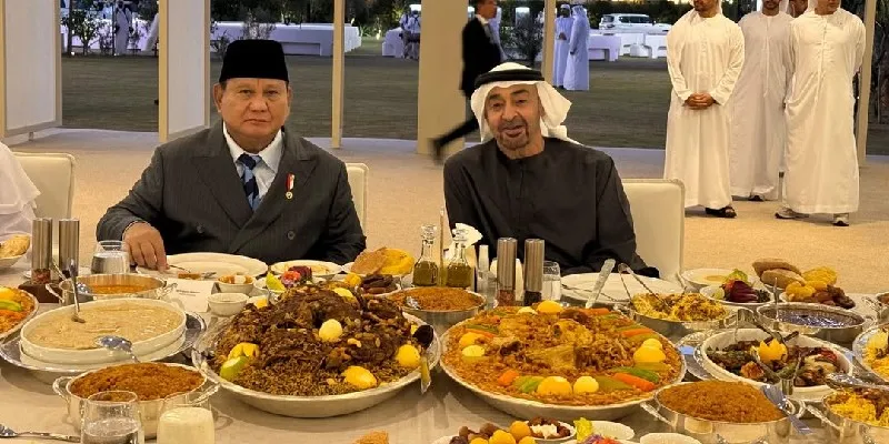 Prabowo dan MBZ Perkuat Kerja Sama Strategis Lewat Iftar Ramadan