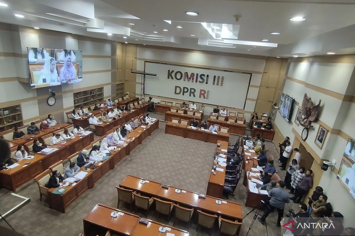 DPR Gelar Rapat dengan Keluarga ABK Sea Dragon Terkait Tuntutan Hukuman Mati
