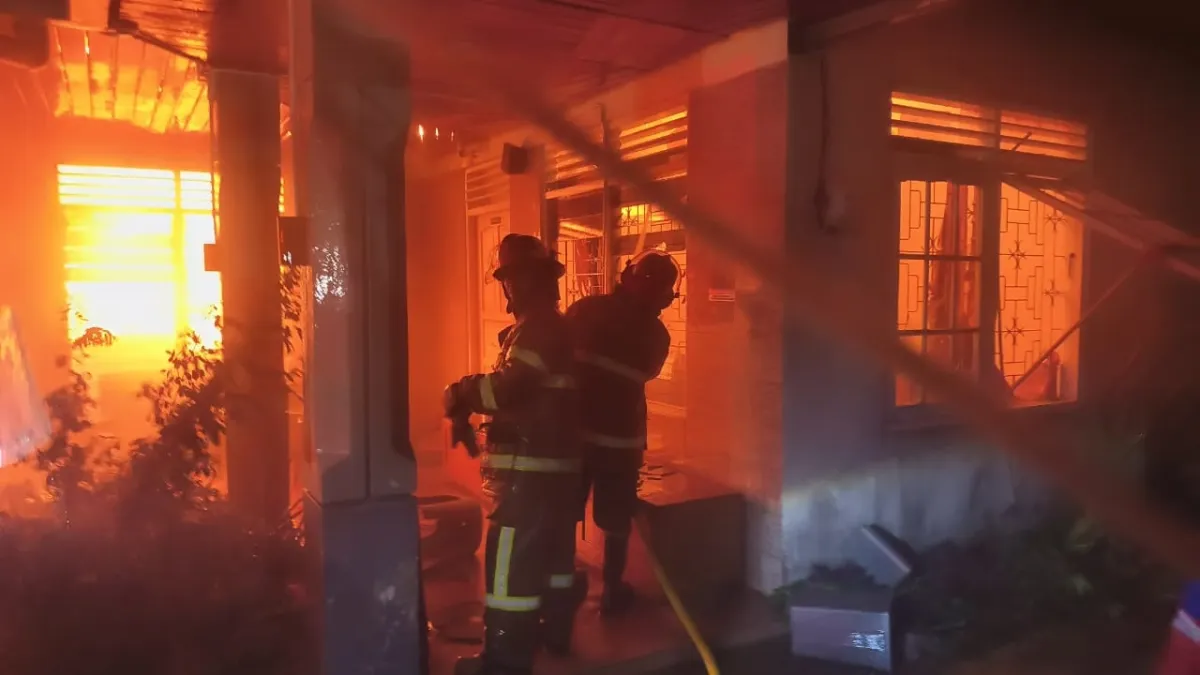 Kafe di Palangka Raya Terbakar Usai Sahur, Kerugian Capai Rp2 Miliar