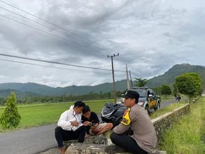Polisi Lakukan Patroli Ngabuburit untuk Cegah Balap Liar di Lumajang