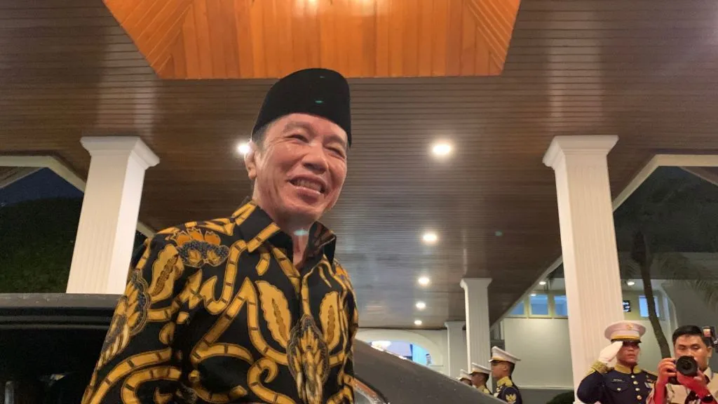 Jokowi Hadiri Makan Malam Bersama Prabowo di Istana Merdeka