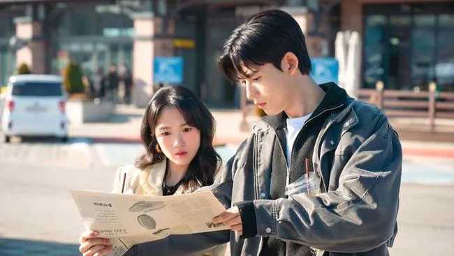 Kim Hye Yoon: 5 Chemistry Romantis Terbaik dalam Drama Populer