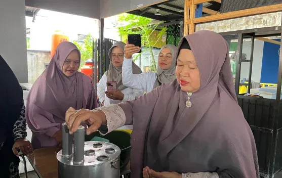 Workshop Kuliner: Upaya Pokdarwis Sanggau Lestarikan Kue Tradisional