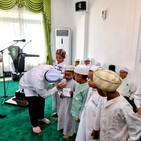 Wagub Ria Norsan Serukan Kepedulian Sosial dalam Syukuran 33 Tahun IPHI