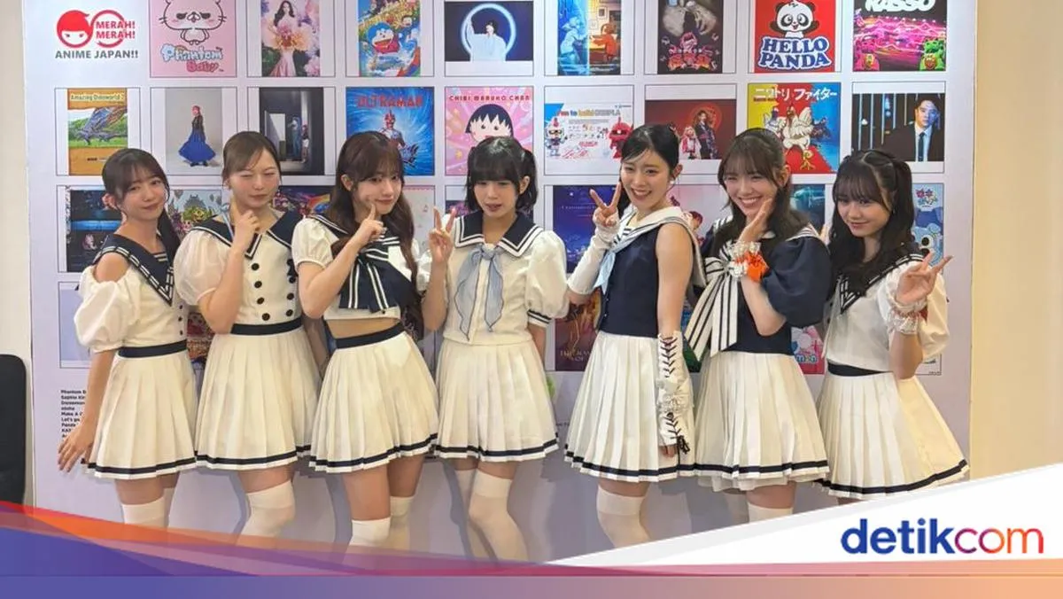 Ebichu Terpesona oleh Fans dan Mi Goreng dalam Debut di Indonesia
