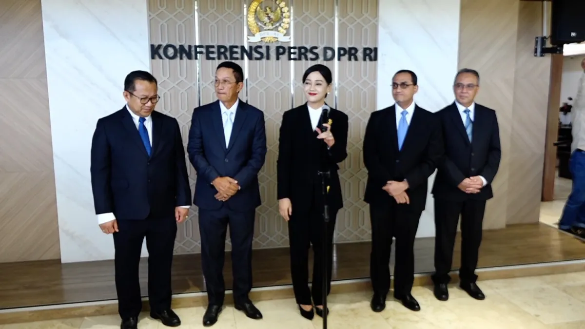 DPR Resmi Lantik Komisioner OJK 2026-2031, Utamakan Integritas Pasar Modal