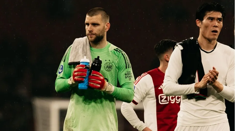 Maarten Paes Siap Panaskan Persaingan Kiper Timnas Indonesia