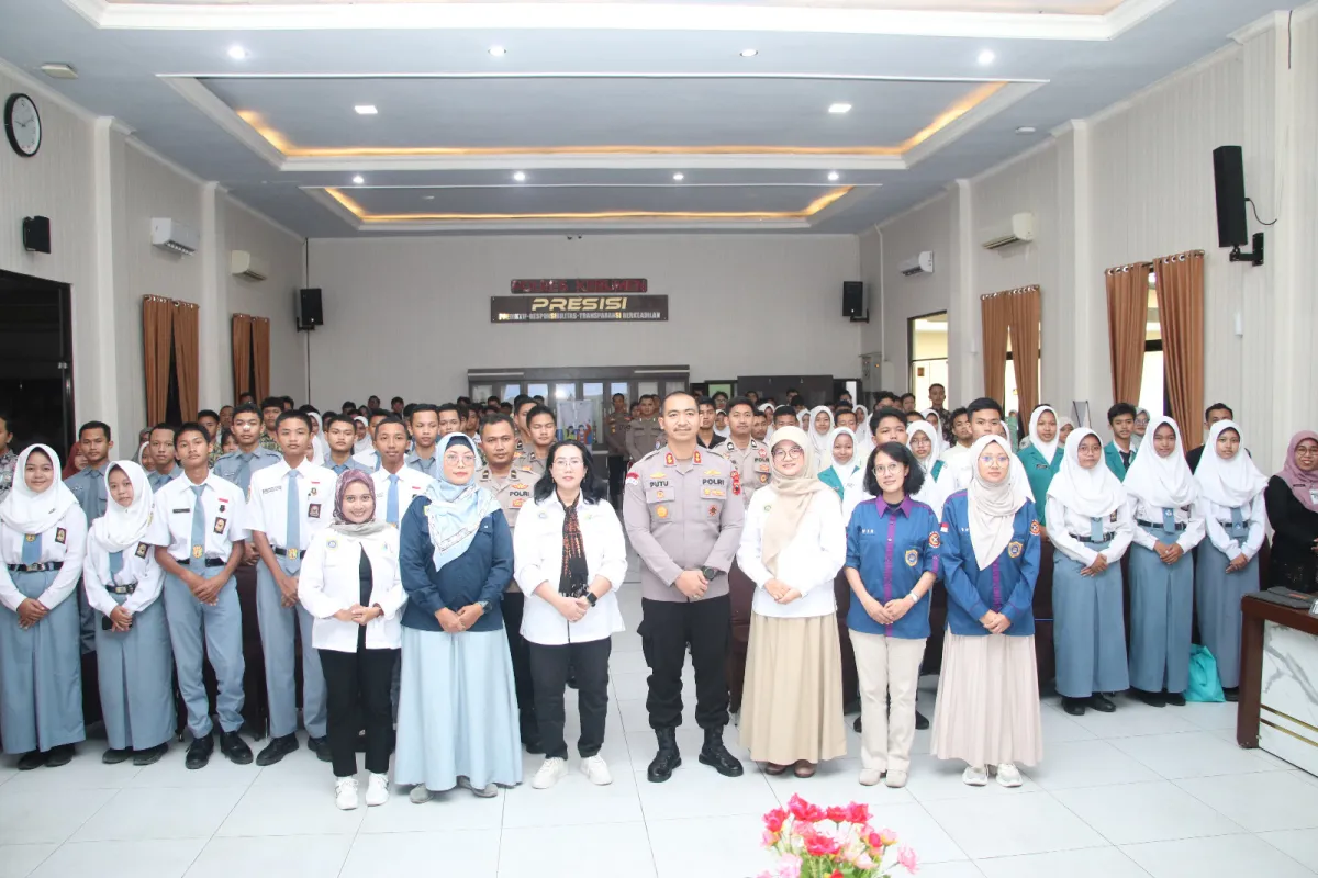 Polres Kebumen Latih 120 Siswa untuk Siap Hadapi Era Digital dengan AI