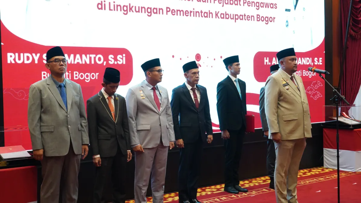 Bupati Bogor Lantik 21 Pejabat untuk Tingkatkan Pelayanan Publik