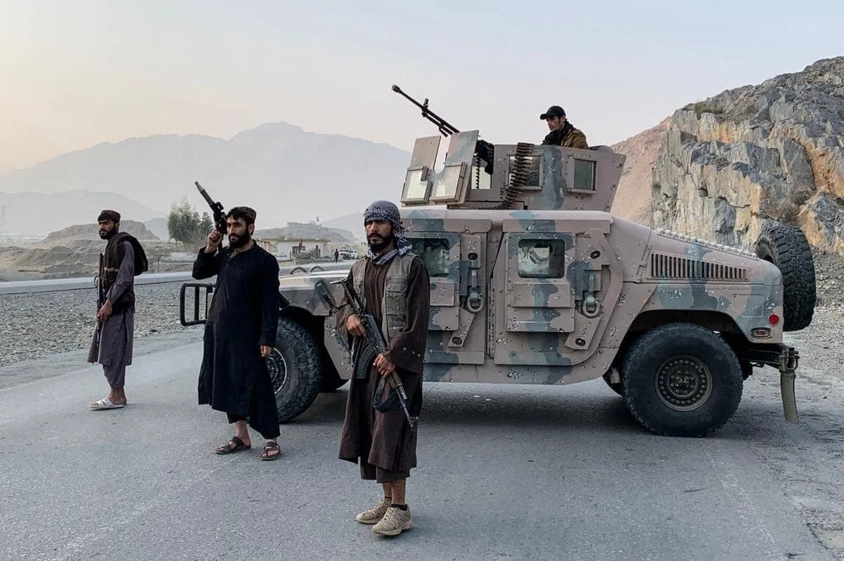 Taliban Serang Pakistan, Perang Terbuka Dipastikan
