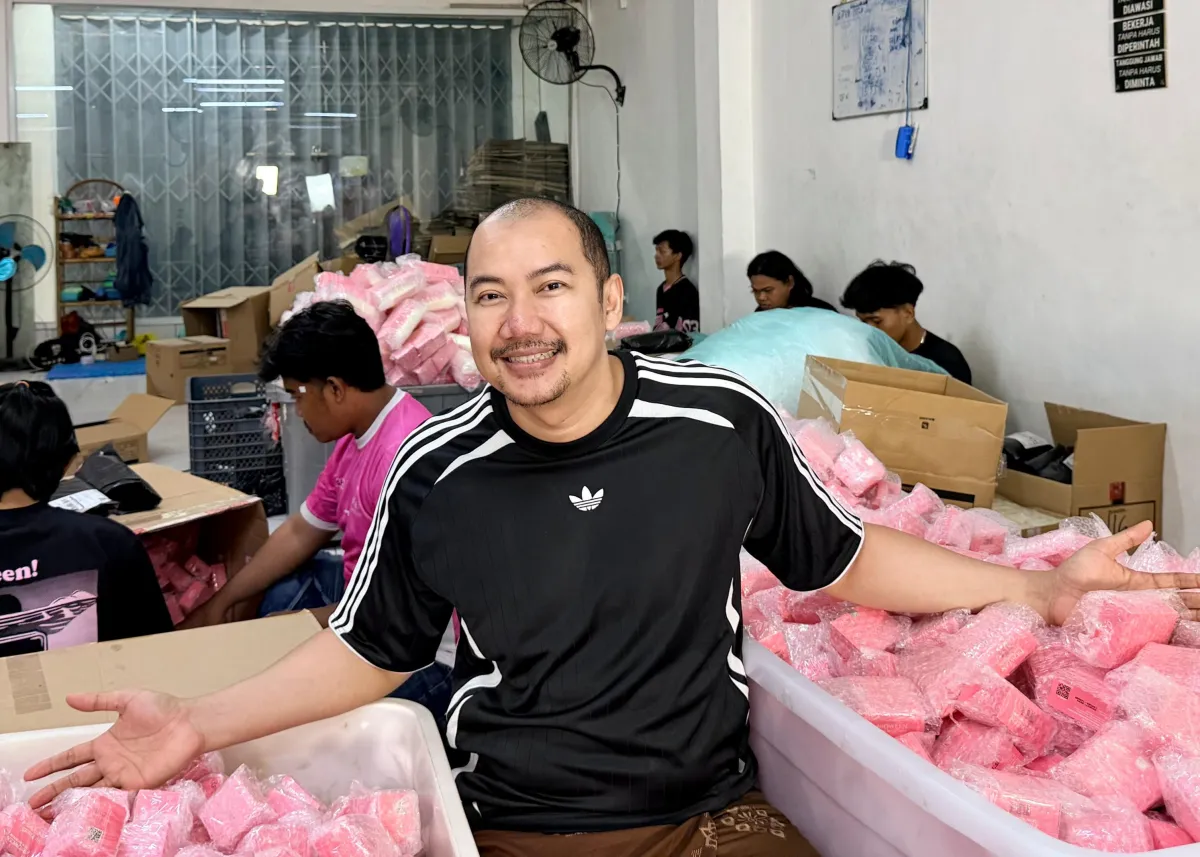 Pakde Prayogo: Dari Dosen ke Pebisnis Sukses di Dunia Kecantikan