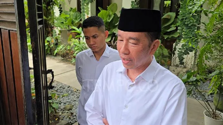 Jokowi Hadiri Pertemuan Bahas Geopolitik di Istana