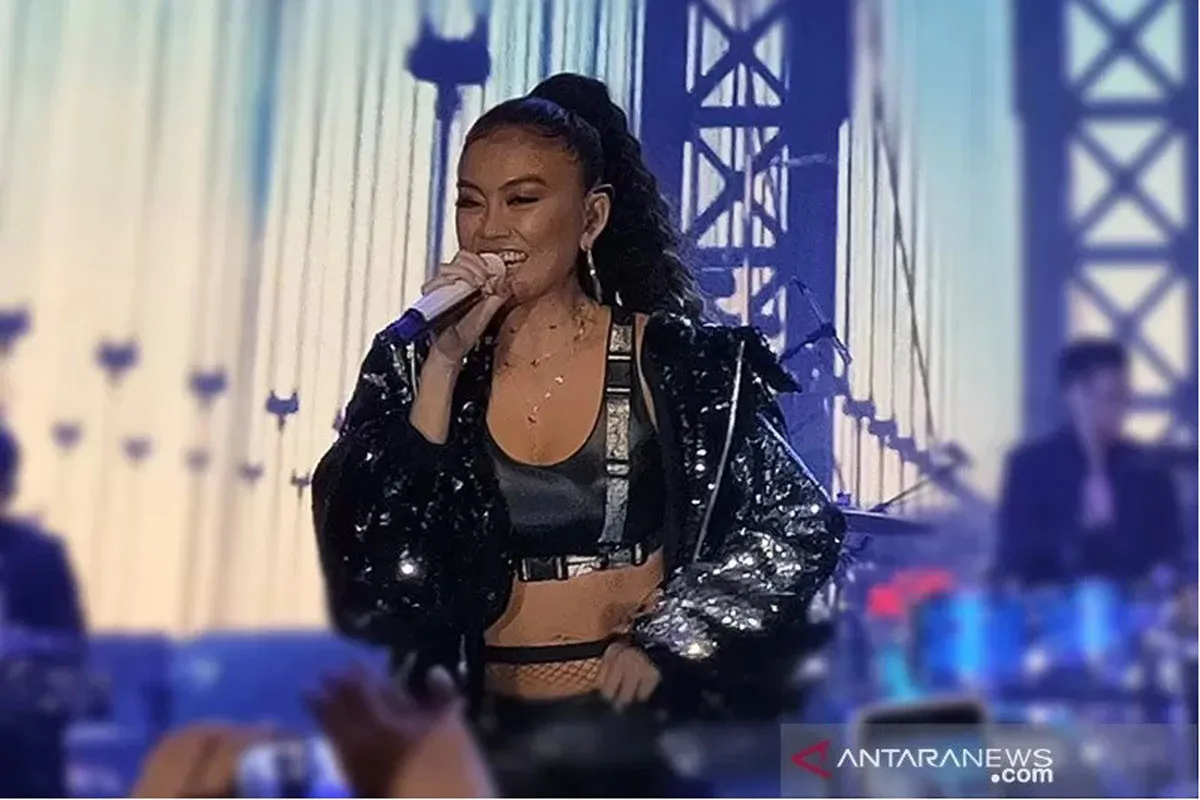 Agnez Mo Tegaskan Keamanan Dirinya di Dubai, Himbau Jangan Percaya Media Sosial