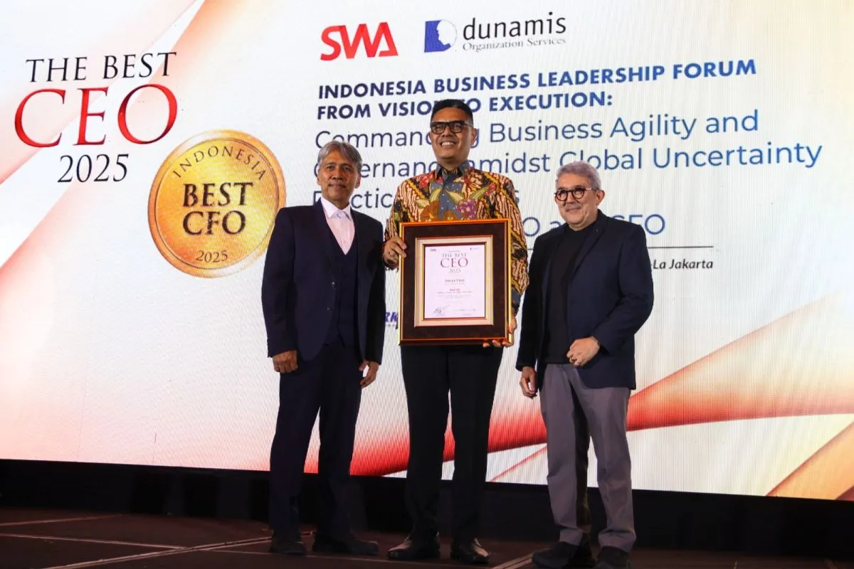 Surya Fitri Raih Penghargaan Best CEO 2025 untuk Kepemimpinan Transformasional
