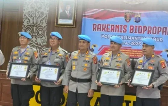 Propam Polres Kukar Dapat Penghargaan Rakernis Polda Kaltim
