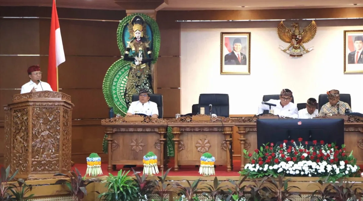 Gubernur Koster Luncurkan Berbagai Regulasi untuk Pembangunan Berkelanjutan Bali