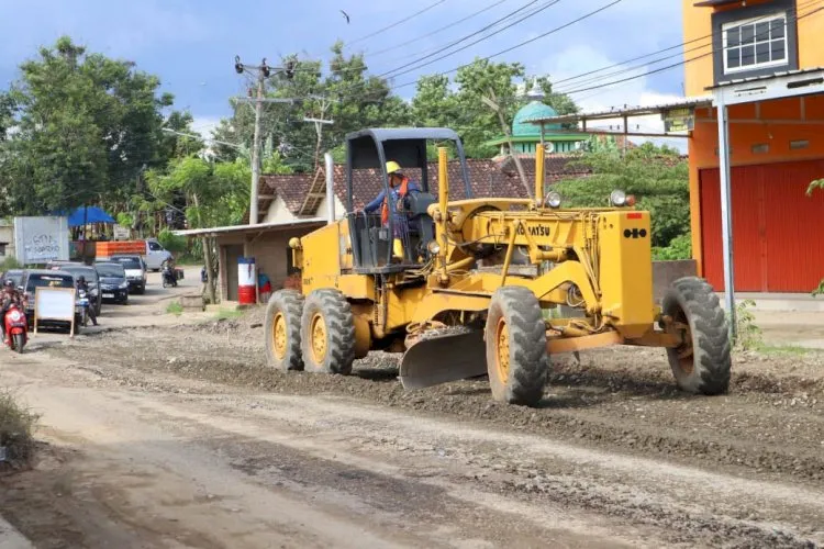 Pemkot Bandar Lampung Targetkan Perbaikan 200 Ruas Jalan Tahun 2026