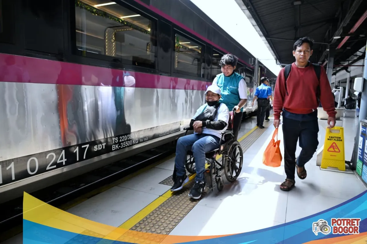 Kemenhub Lepas 303 Peserta Mudik Gratis untuk Difabel dan Anak-anak