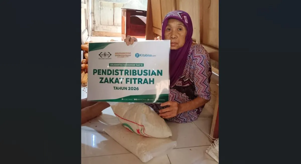 LAZISNU Lasem Lakukan Penyaluran Zakat ke Rumah Mustahik Khusus Lansia dan Difabel