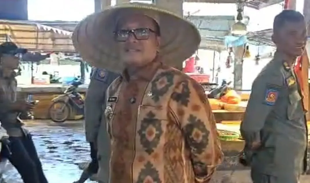 Bupati Sujiwo Upayakan Pembenahan Pasar Bahagia Kuala Dua untuk Dorong Ekonomi Daerah
