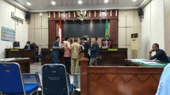 Sengketa Lahan Desa Agom: Pembuktian dan Kontroversi di PN Kalianda