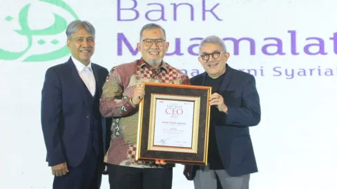 Imam Teguh Saptono Raih Penghargaan Best CEO 2025 Usai Bangkitkan Kepercayaan di Bank Muamalat