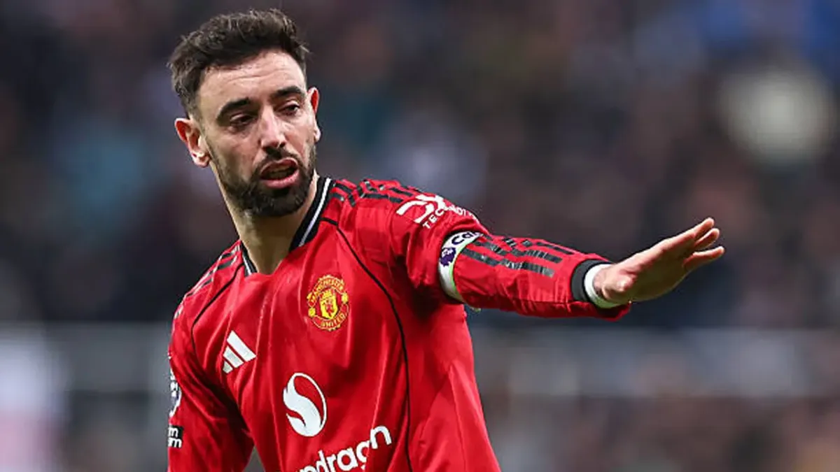 Pertarungan Kunci: Fernandes dan Rogers Penentu Manchester United vs Aston Villa