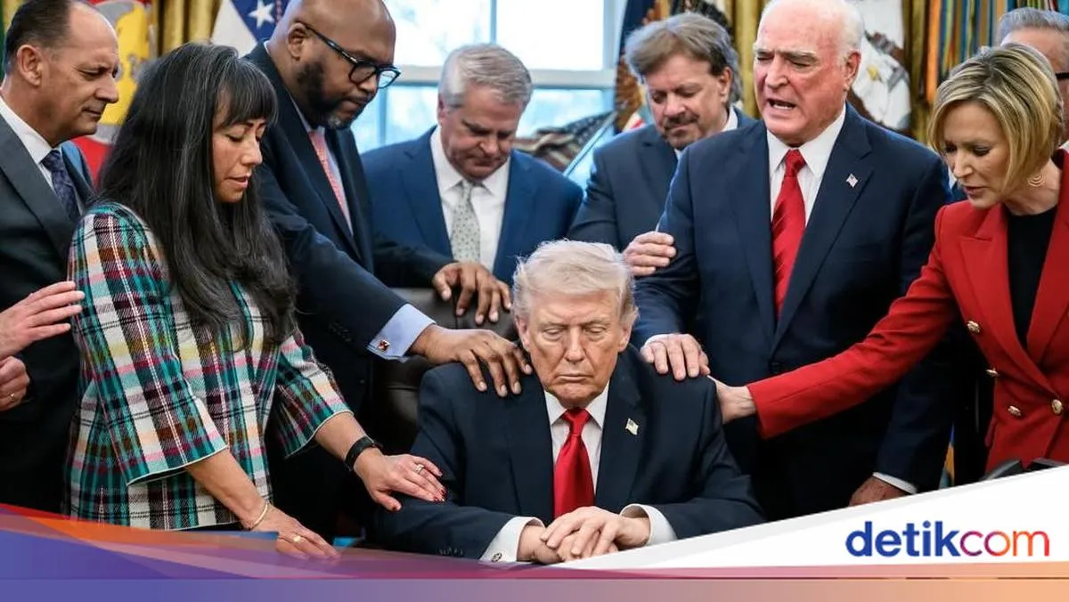 Trump Peringatkan NATO Hadapi Tantangan Jika Tidak Bantu Selat Hormuz