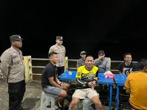 Polsek Anggana Gelar Patroli Malam untuk Tingkatkan Keamanan Wilayah