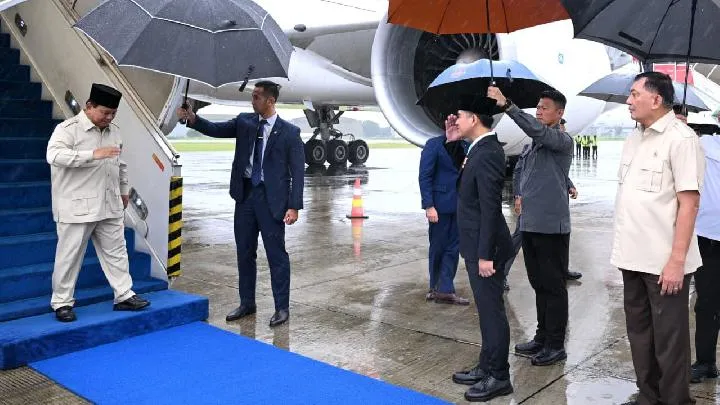 Prabowo Gelar Rapat Terbatas di Kertanegara Usai Lawatan Luar Negeri