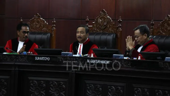 MK Putuskan Tolak Gugatan Hasto Terkait Pasal 21 UU Tipikor